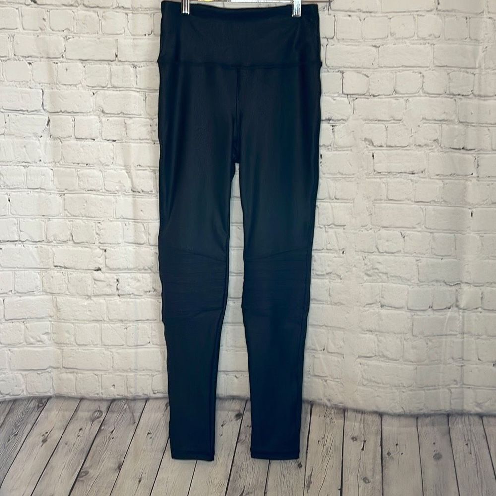Mono B Women’s‎ Black Leggings Yoga Pants Fitness Athletic Pants size small